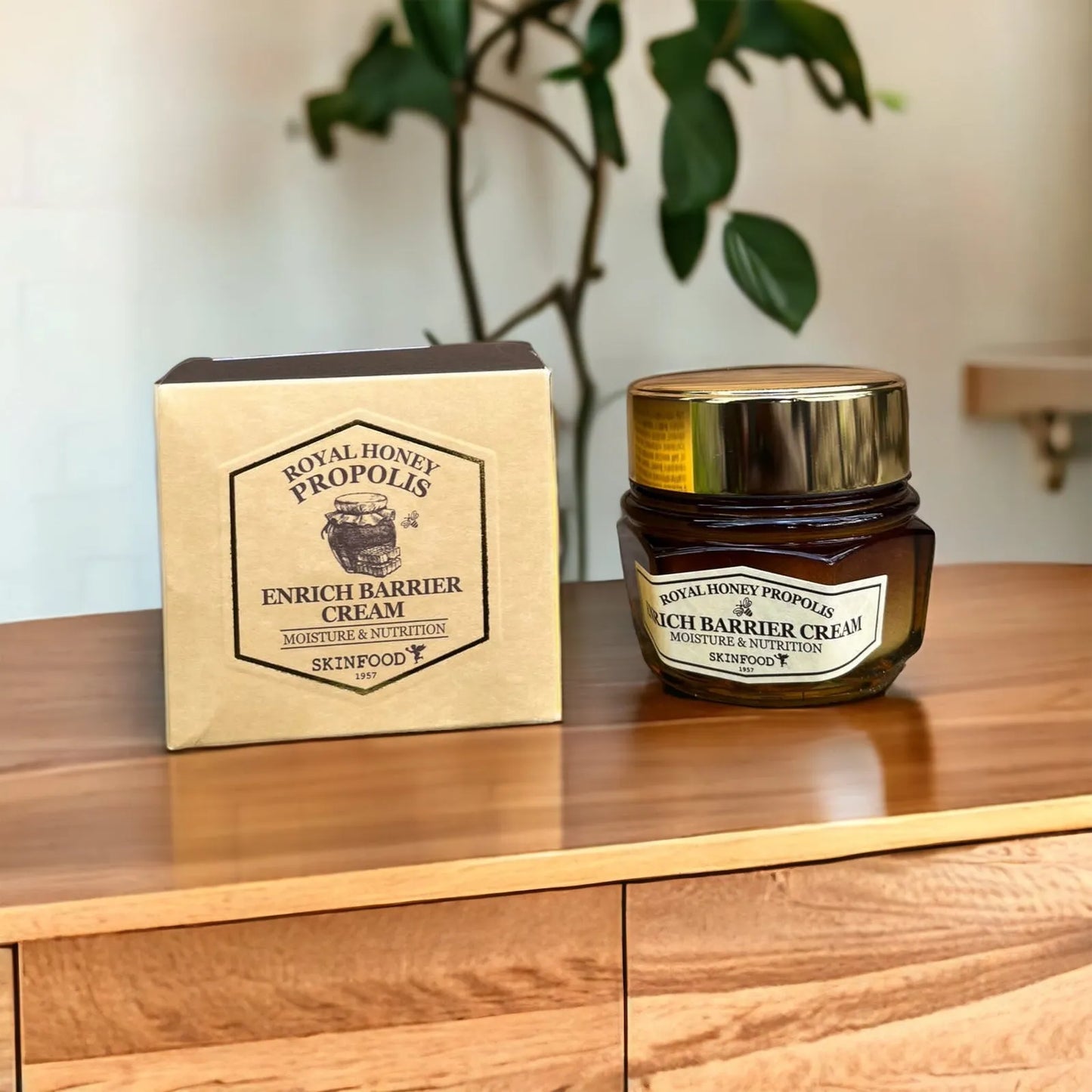 SKINFOOD  Royal Honey Propolis Enrich Barrier Cream 63ml